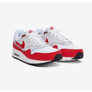 Nike Air Max 1 Womans New in Box/ Neutral Grey/White/Black/University youth sz